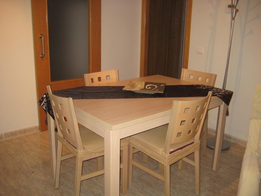 Apartamento Illa Mar Sant Carles de la Ràpita Quarto foto